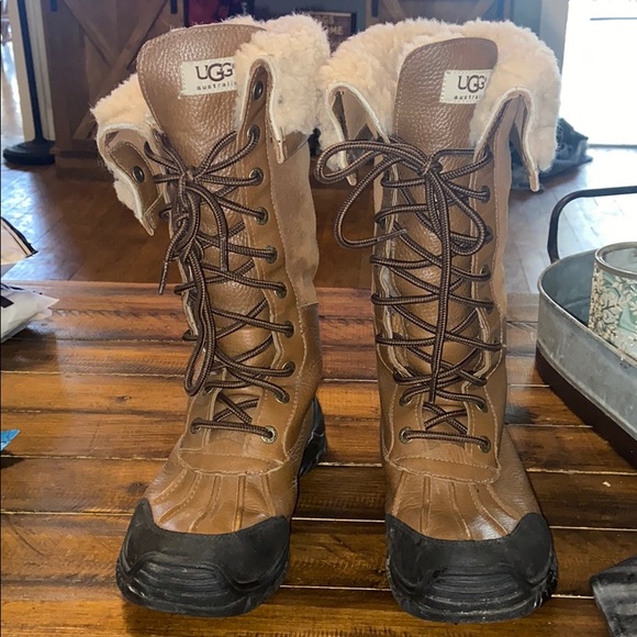 UGG Shoes - Ugg Adirondack